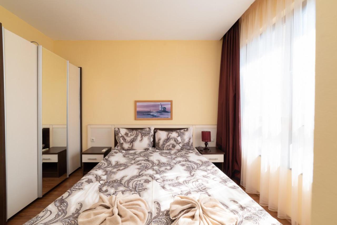 Admiral Amazing Sea View Apartment Golden Sands Bagian luar foto